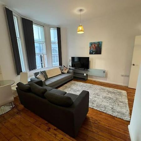 Sleep 6 -Sheffield-George Street Gs202 Apartman Kültér fotó